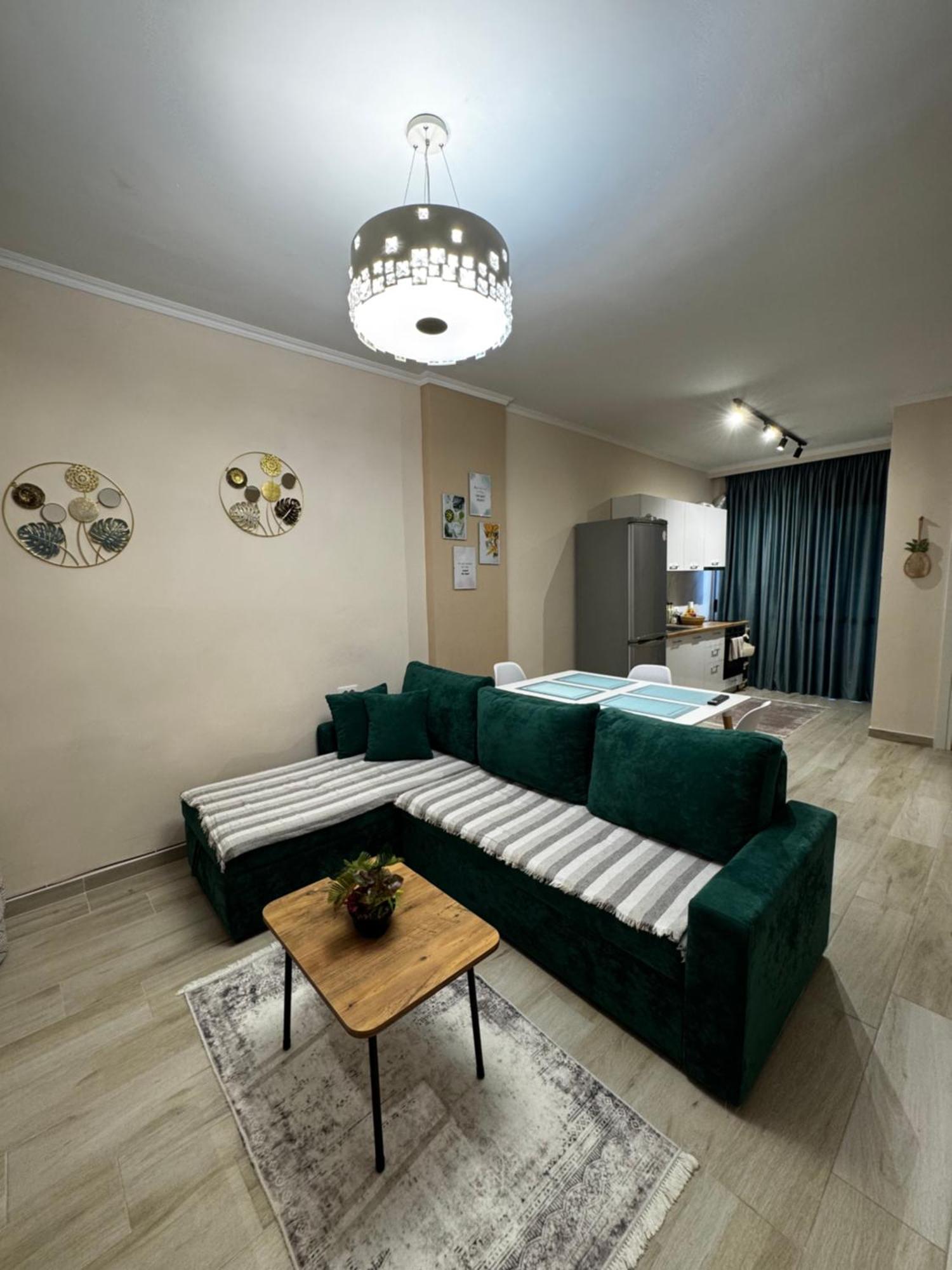 Klar Apartment Few Steps From The Beach Durres Exterior photo