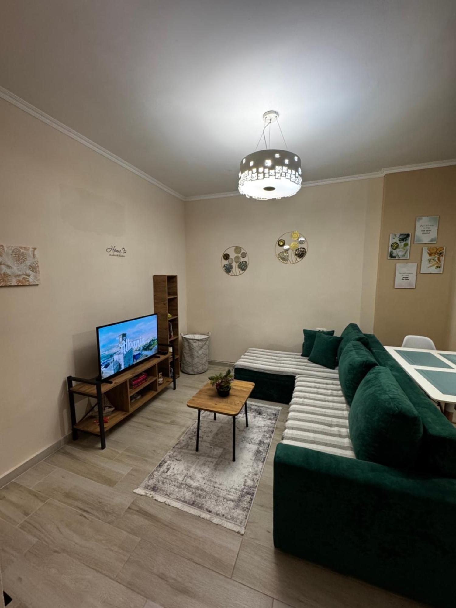 Klar Apartment Few Steps From The Beach Durres Exterior photo