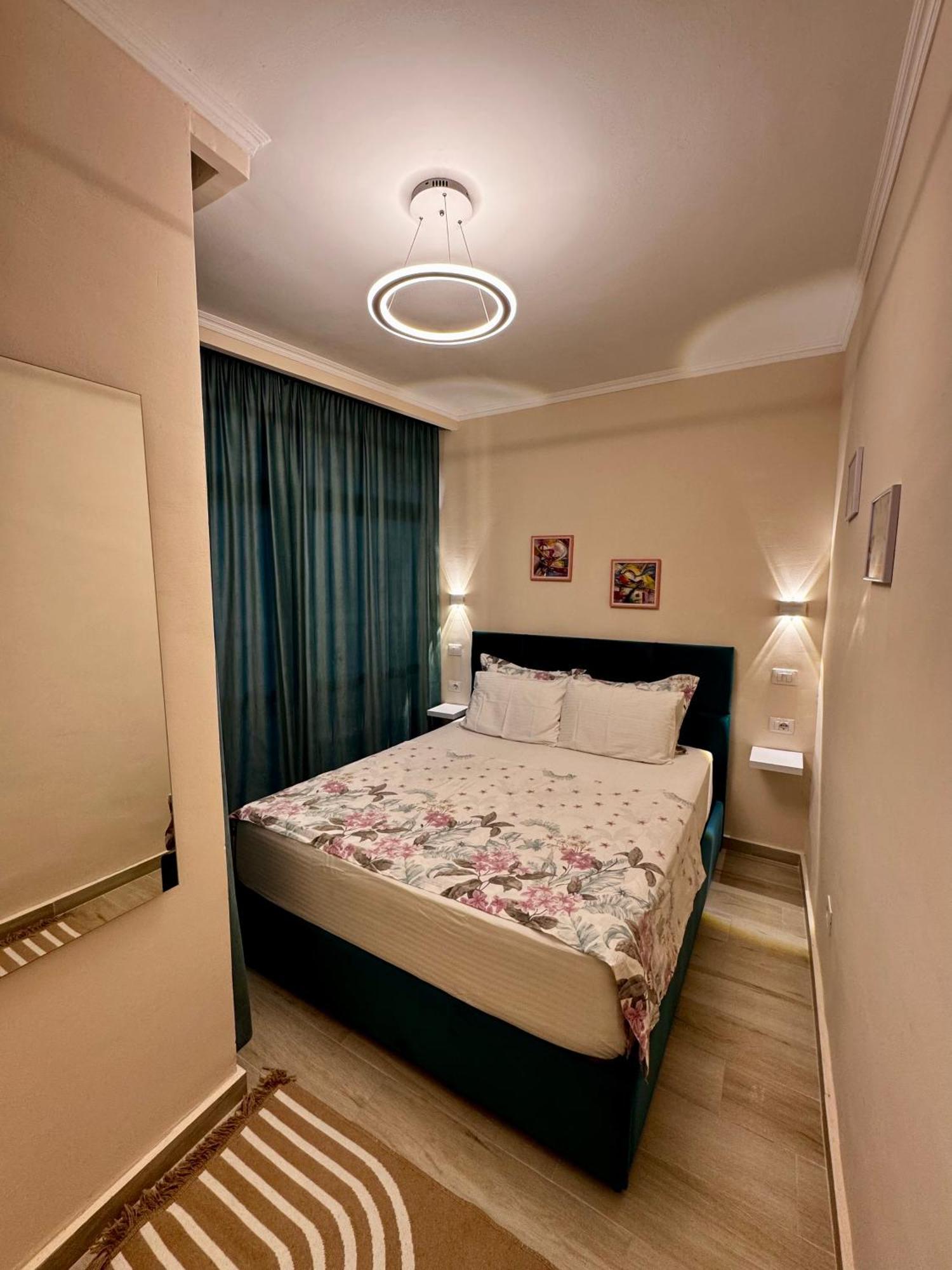 Klar Apartment Few Steps From The Beach Durres Exterior photo